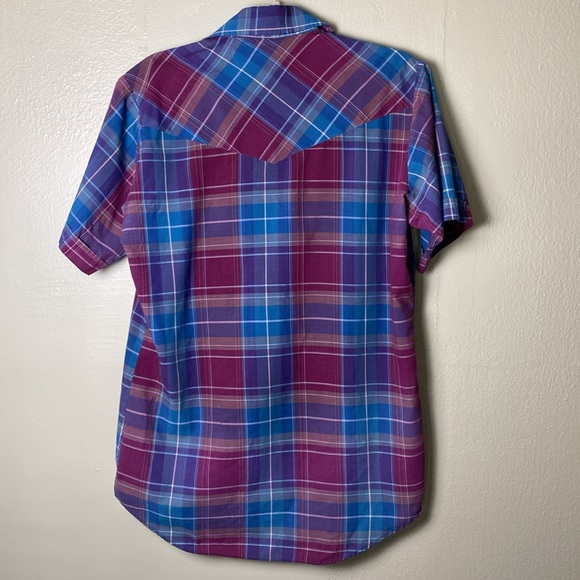 Ely Cattleman Pearl Snap Shirt - Picture 6 of 13